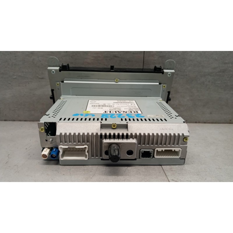 RENAULT CAR RADIO RENAULT Clio 2012>2016 used
