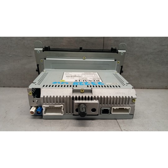 CAR RADIO RENAULT Clio 2012>2016 used