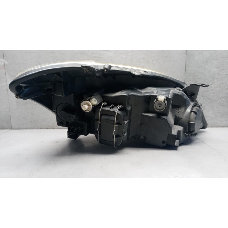 TOYOTA FRONT LEFT FLASHLIGHT  TOYOTA Corolla 2002>2004 used