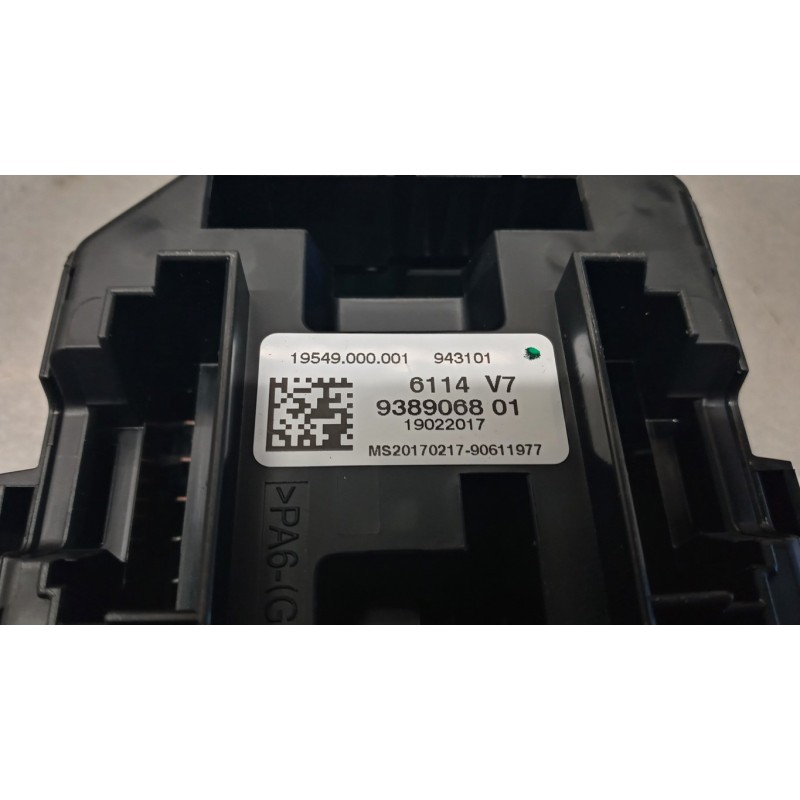 BMW SCATOLA FUSIBILI BMW Serie 3 GT (F34) 2016>2020 usato