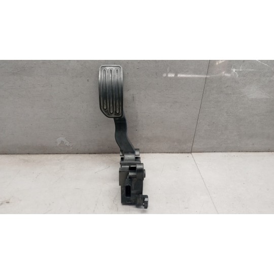 PEDALE ACCELERAZIONE ELETTRONICO NISSAN Micra 2014 >2017 usato