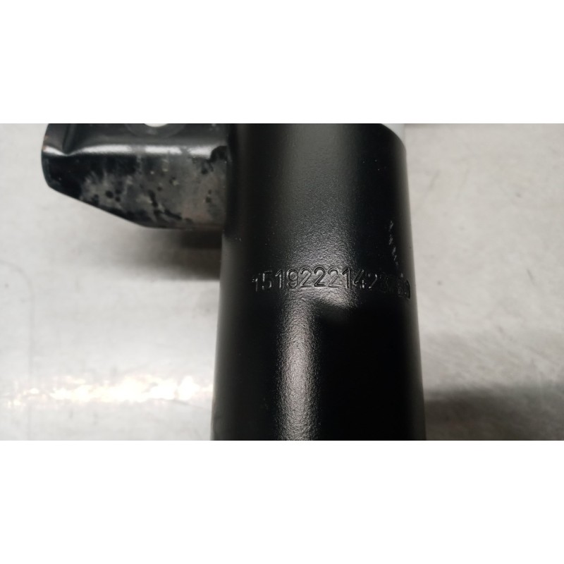 BMW LEFT FRONT SCHOCK ASSORBER BMW Serie 3 (E90-E91) 2008>2011 used