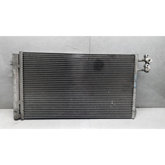 RADIATORE CLIMATIZZATORE BMW Serie 3 (E90-E91) 2008>2011 usato