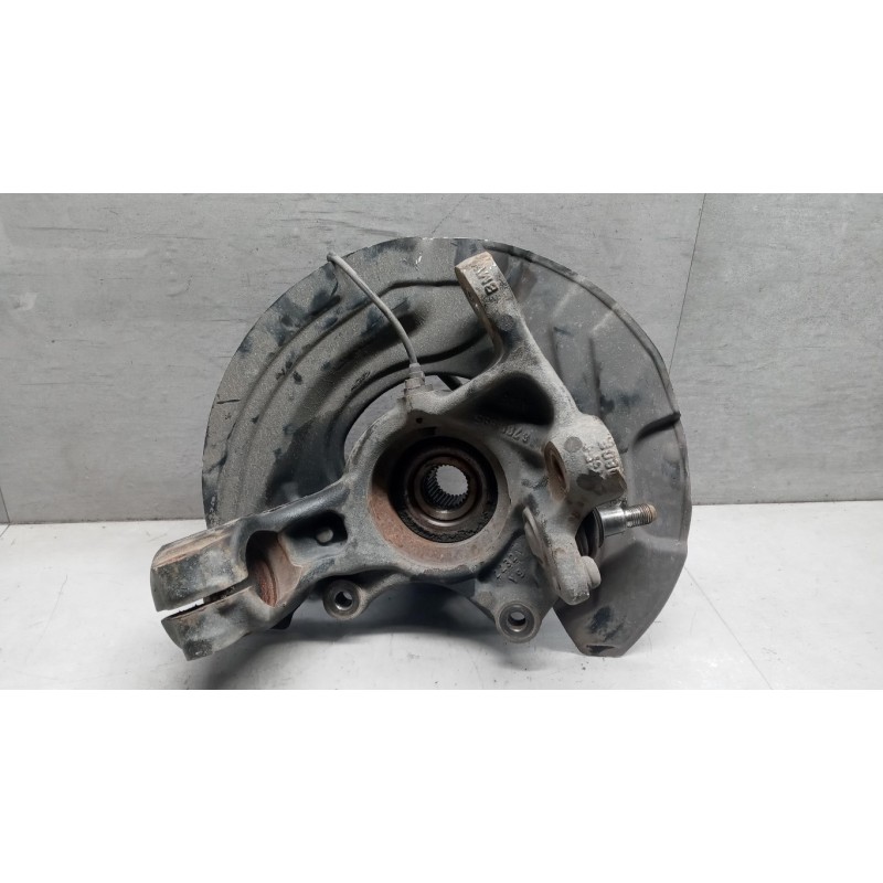 BMW MONTANTE COMPLETO SINISTRO BMW Serie 3 (E90-E91) 2008>2011 usato