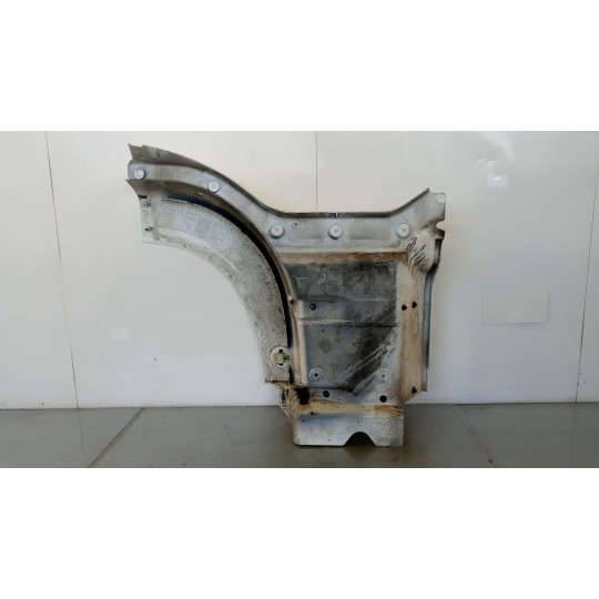 PARAFANGO ANTERIORE SINISTRO MAN TG-A 2000>2007 usato