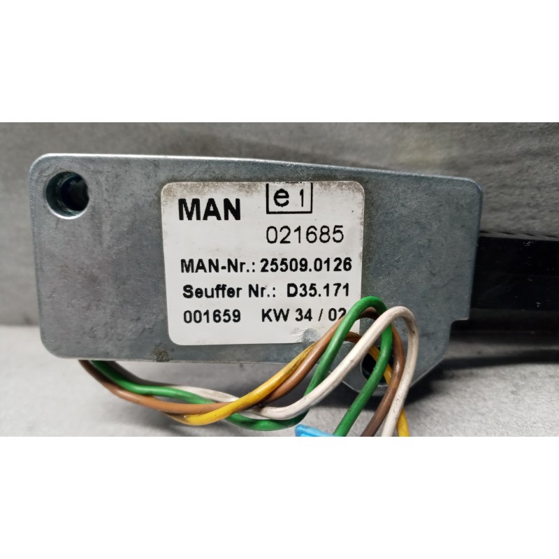 MAN VARIOUS SWITCHES AND BUTTONS C  MAN TG-A 2000>2007 used