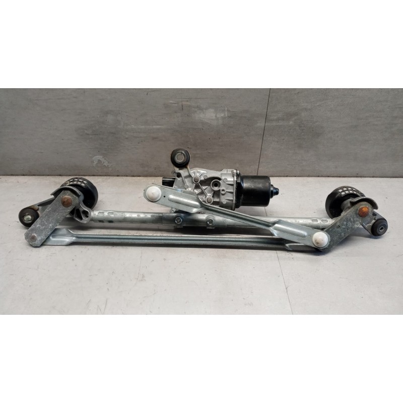 RENAULT windshield wiper motor RENAULT Kadjar 2015>2018 used