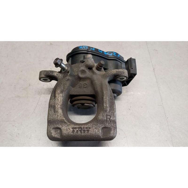 RENAULT PINZA POSTERIORE DESTRA RENAULT Kadjar 2015>2018 usato