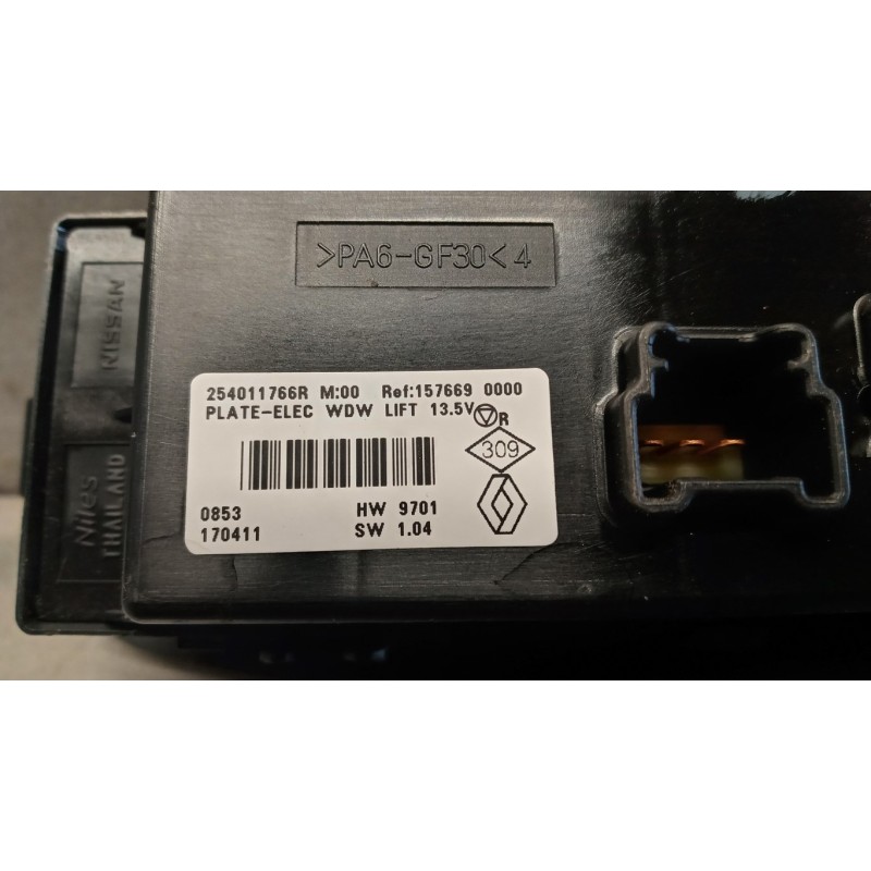 RENAULT INTERRUTTORI E PULSANTI ALZAVETRI RENAULT Kadjar 2015>2018 usato