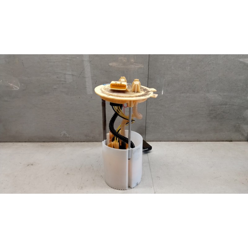 RENAULT PUMPS TANK RENAULT Kadjar 2015>2018 used