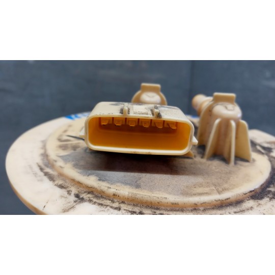 PUMPS TANK RENAULT Kadjar 2015>2018 used