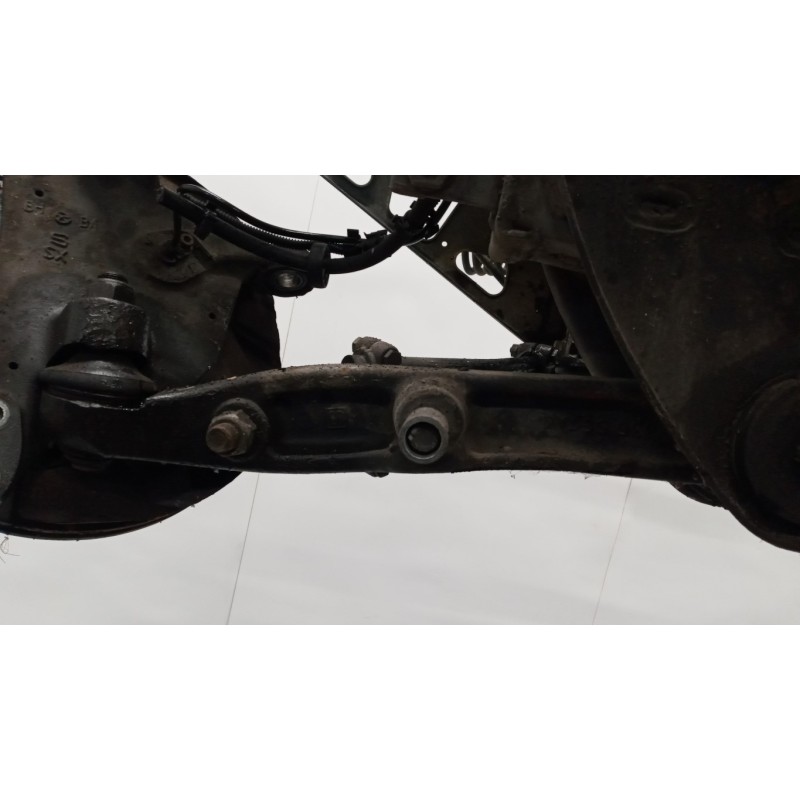 IVECO BRACCIO OSCILLANTE ANTERIORE INFERIORE SINISTRO IVECO Daily 2009>2012 usato