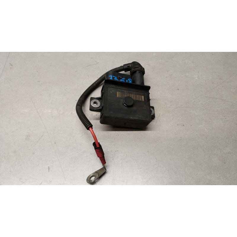 BMW VARIOUS CONTROL UNITS  BMW Serie 3 (E90-E91) 2008>2011 used