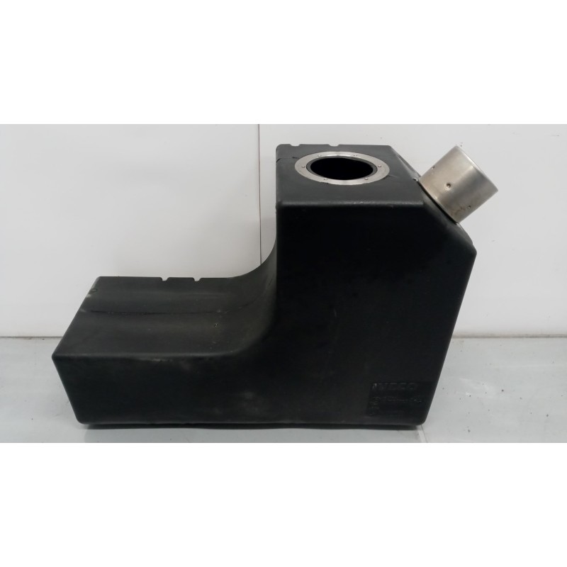 IVECO SERBATOIO ADBLUE IVECO EUROCARGO 2005>2008 usato