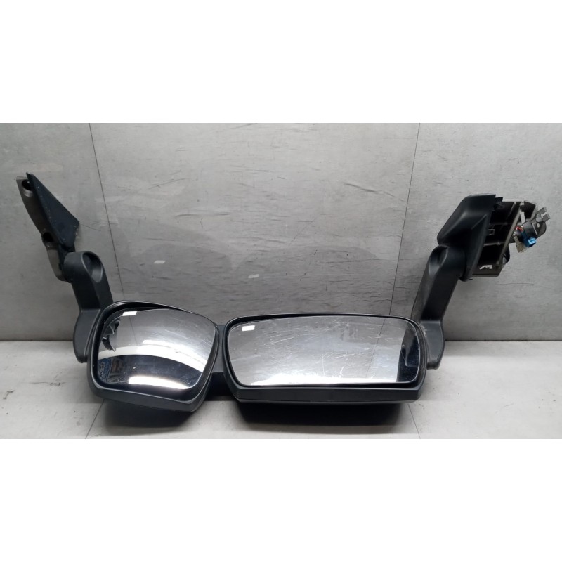 IVECO LEFT ELETRIC REAR-VIEW MIRROR  IVECO EUROCARGO 2005>2008 used