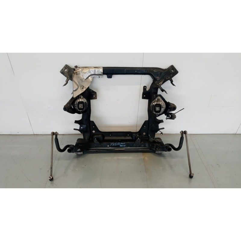 BMW TELAIO ANTERIORE SOSPENSIONI BMW Serie 3 (E90-E91) 2008>2011 usato