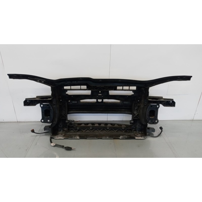 VOLKSWAGEN RIVESTIMENTO ANTERIORE COMPLETO VOLKSWAGEN Golf 5 2003>2008 usato