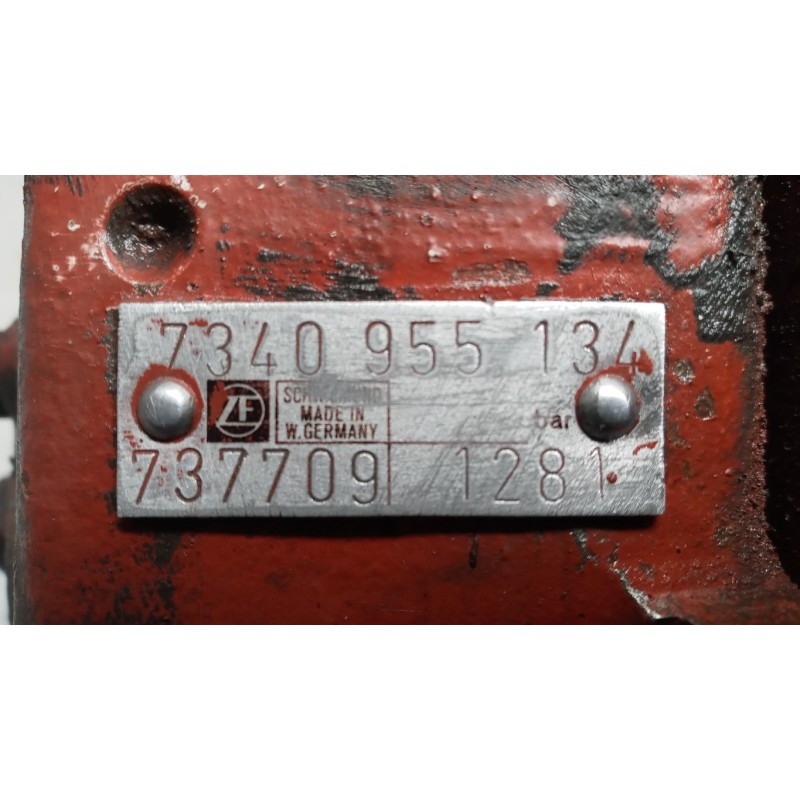 IVECO SCATOLA STERZO IVECO 60-10 usato