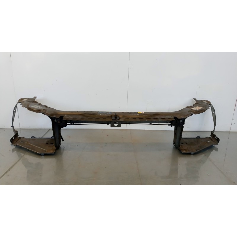 LAND ROVER RIVESTIMENTO ANTERIORE COMPLETO LAND ROVER Freelander 2010>2015 usato