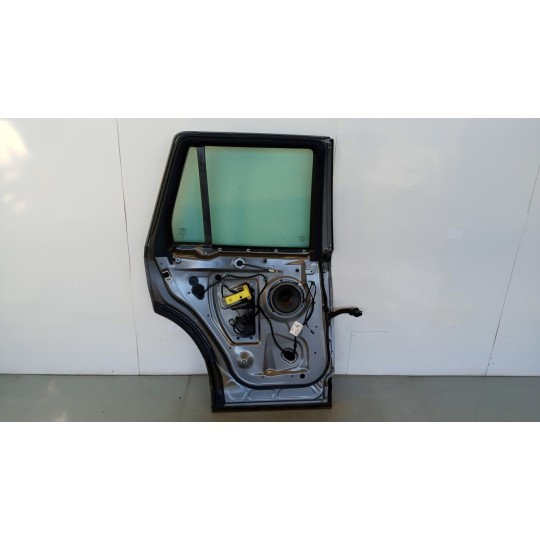 PORTA POSTERIORE SINISTRA LAND ROVER Freelander 2010>2015 usato
