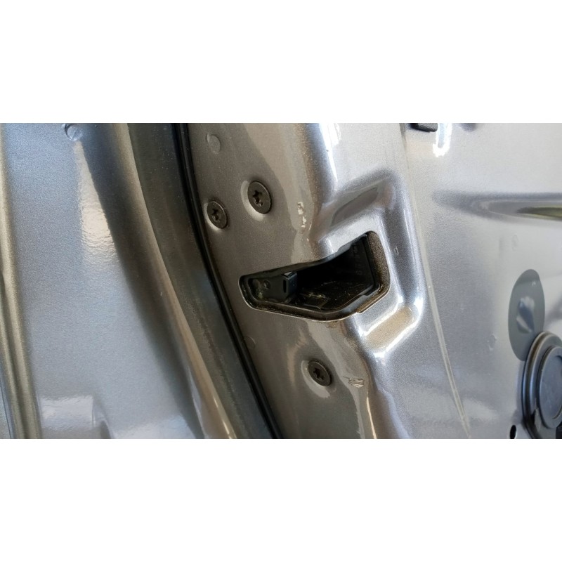 LAND ROVER LEFT REAR DOOR  LAND ROVER Freelander 2010>2015 used