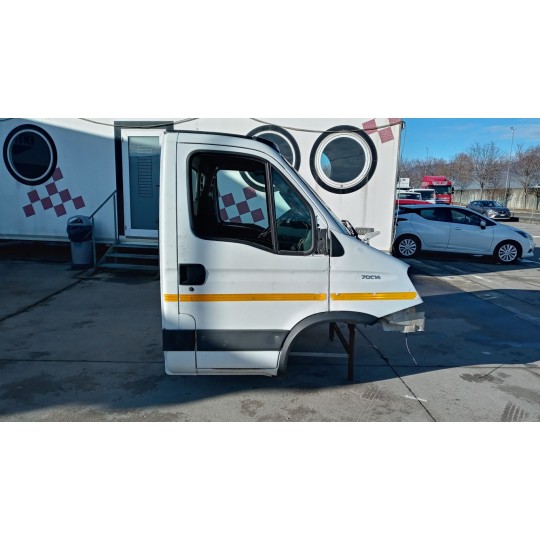 CABINA IVECO Daily 2009>2012 usato