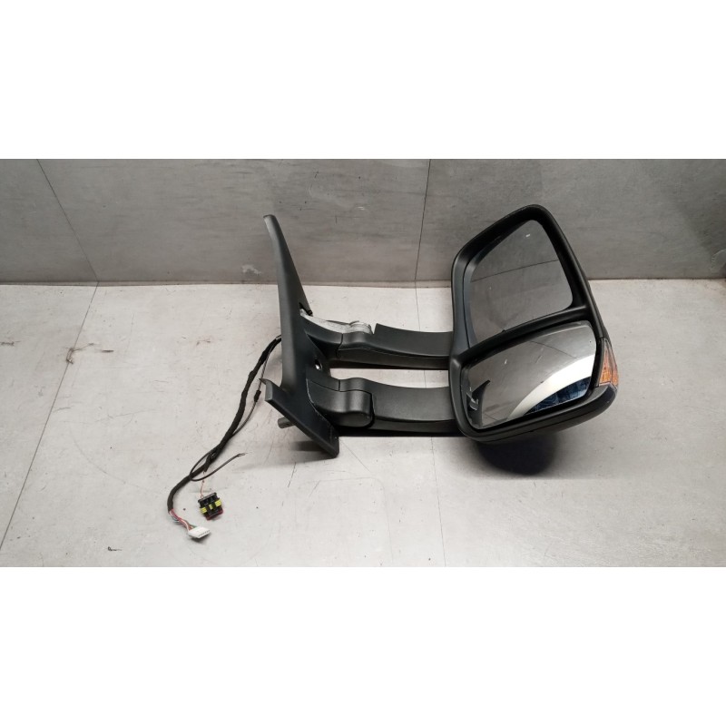IVECO RIGHT ELETRIC REAR-VIEW MIRROR  IVECO Daily 2009>2012 used