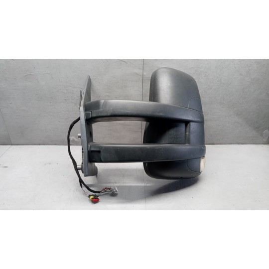 LEFT ELETRIC REAR-VIEW MIRROR  IVECO Daily 2009>2012 used