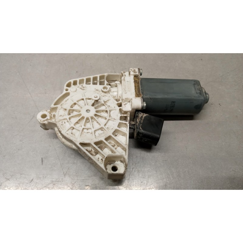 MERCEDES-BENZ truck FRONT LEFT POWERED WINDOWS  MERCEDES-BENZ truck Actros euro 6 2014>2021 used