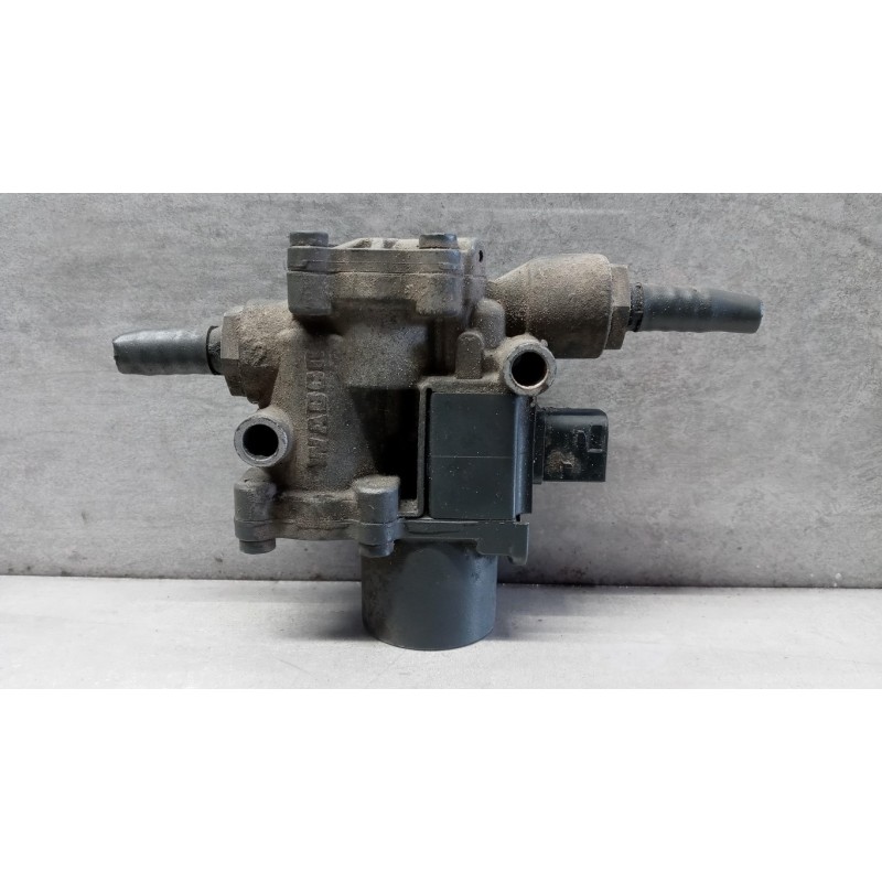 MERCEDES-BENZ truck VARIE FRENI 2 MERCEDES-BENZ truck Actros euro 6 2014>2021 usato