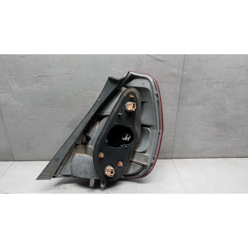 HONDA FARO POSTERIORE ESTERNO SINISTRO HONDA Jazz 2002>2004 usato