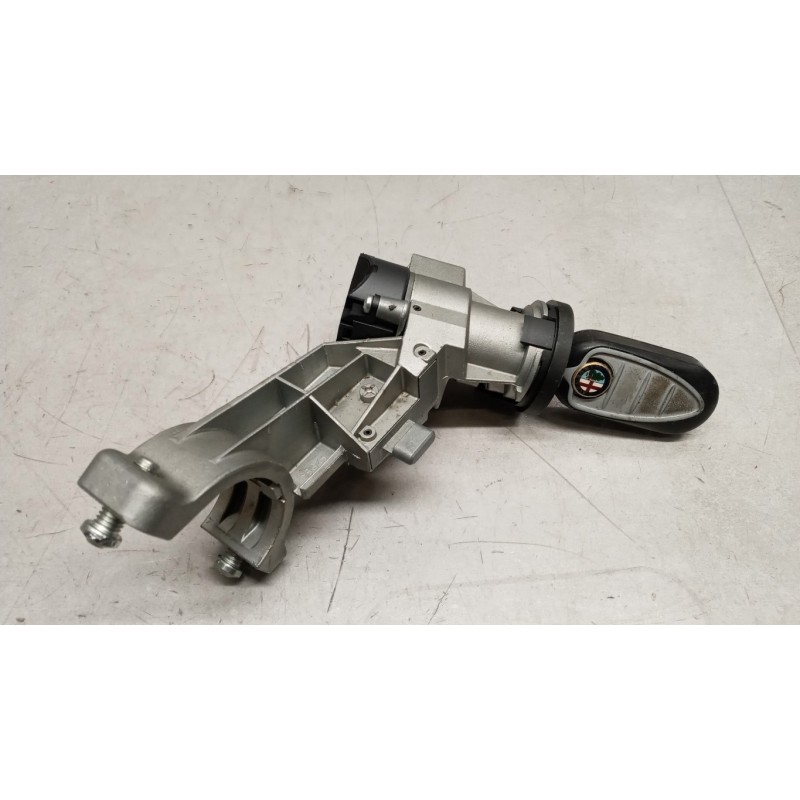 ALFA ROMEO CENTRALINA MOTORE ALFA ROMEO Giulietta 2010>2016 usato