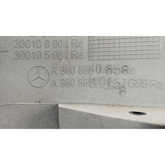 PLASTICHE ESTERNE VARIE MERCEDES-BENZ truck Actros euro 6 2014>2021 used