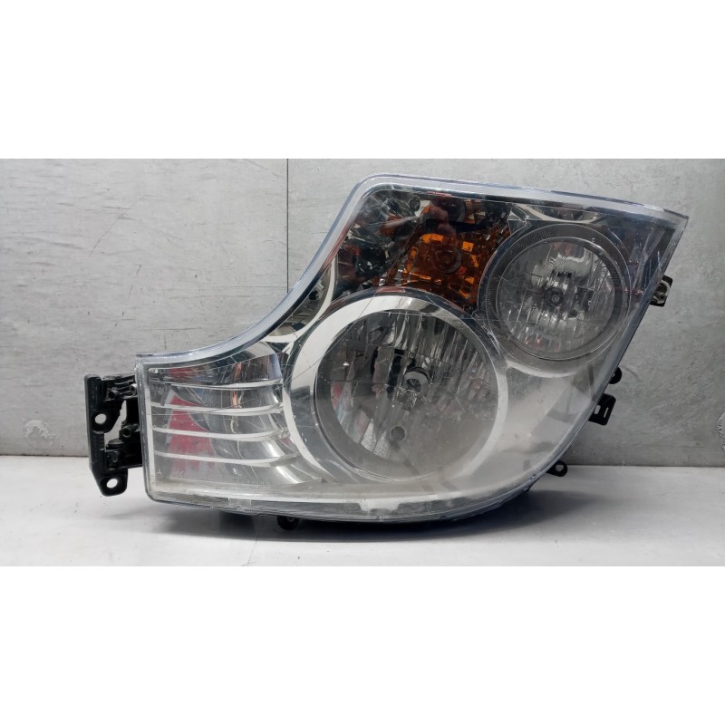 MERCEDES-BENZ truck FARO ANTERIORE SINISTRO MERCEDES-BENZ truck Actros euro 6 2014>2021 usato