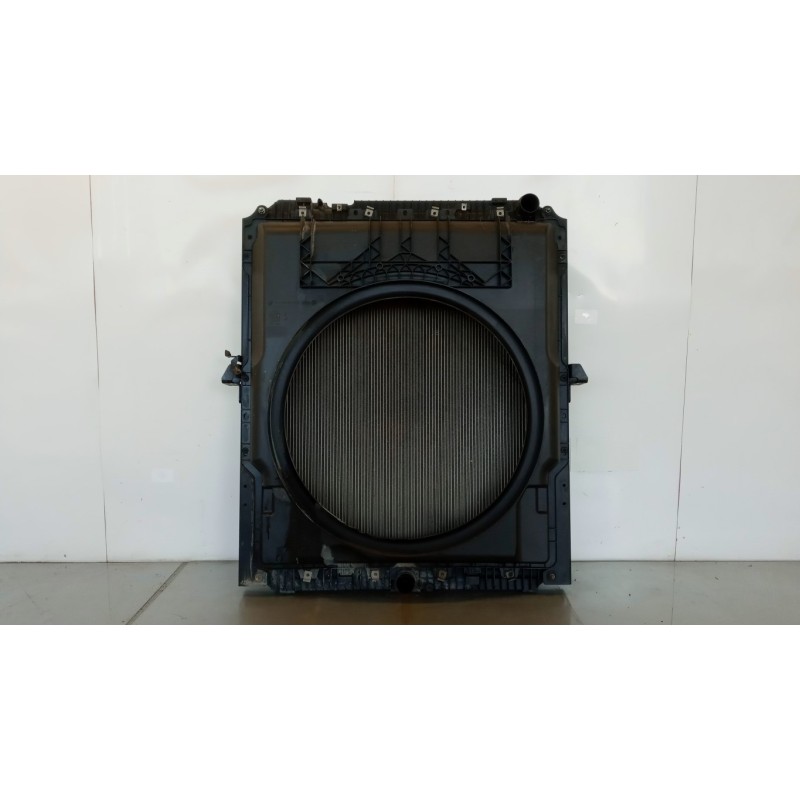 MERCEDES-BENZ truck RADIATORE ACQUA MERCEDES-BENZ truck Actros euro 6 2014>2021 usato