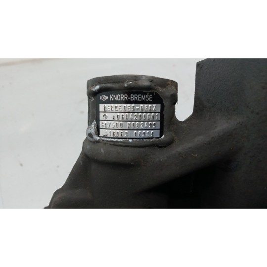 PINZA ANTERIORE DESTRA MERCEDES-BENZ truck Actros euro 6 2014>2021 usato