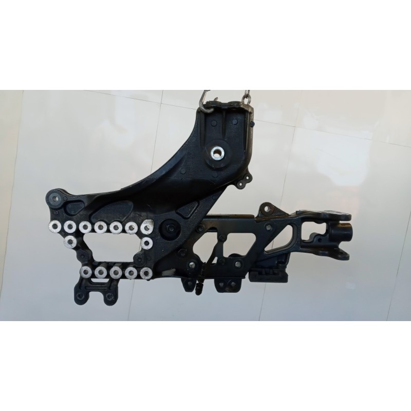 MERCEDES-BENZ truck SUPPORTO SOSPENSIONI MERCEDES-BENZ truck Actros euro 6 2014>2021 usato