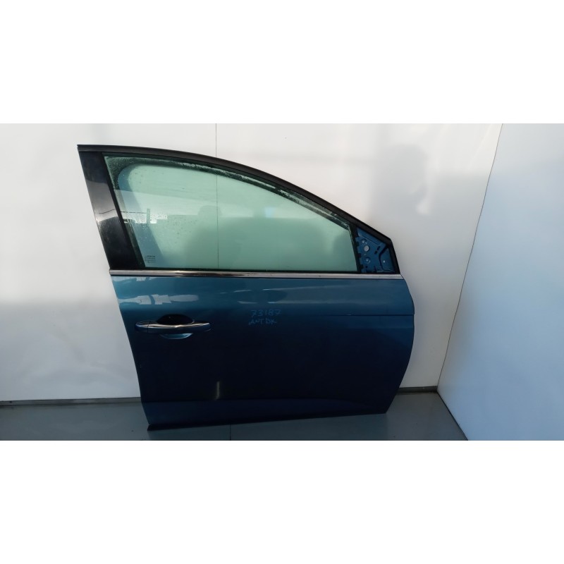 RENAULT RIGHT FRONT DOOR  RENAULT Megane 2016>2020 used