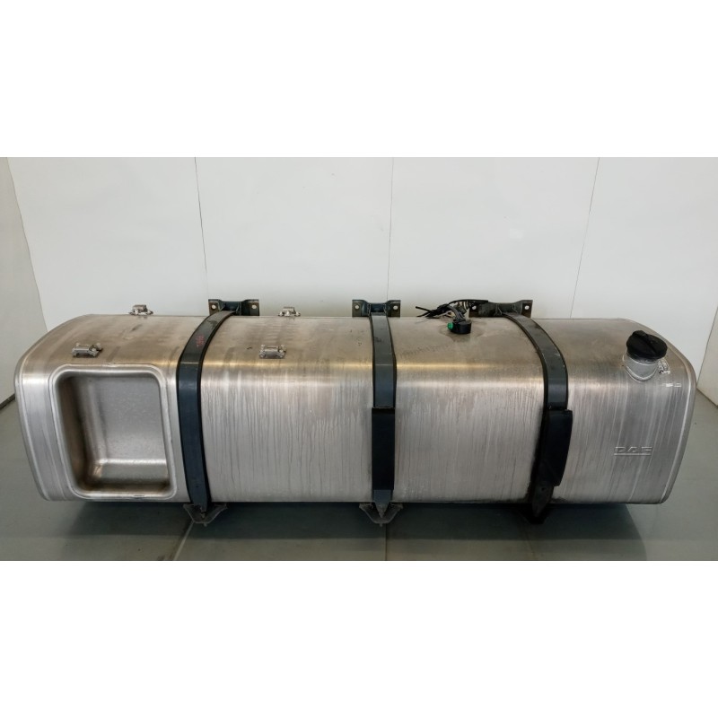 DAF SERBATOIO CARBURANTE DAF XF106 usato