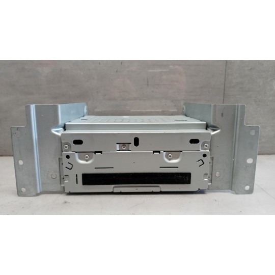 CAR RADIO LAND ROVER Freelander 2010>2015 used