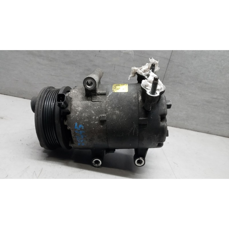 LAND ROVER AIR CONDITIONER COMPRESSOR LAND ROVER Freelander 2010>2015 used