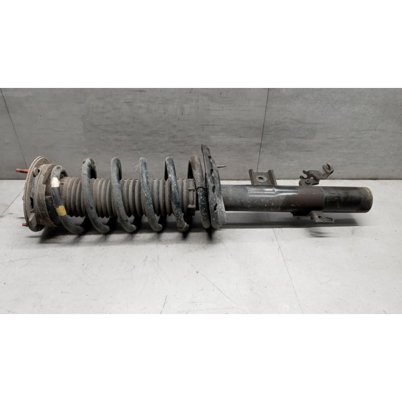 LAND ROVER RIGHT BACK SHOCK ASSORBER  LAND ROVER Freelander 2010>2015 used