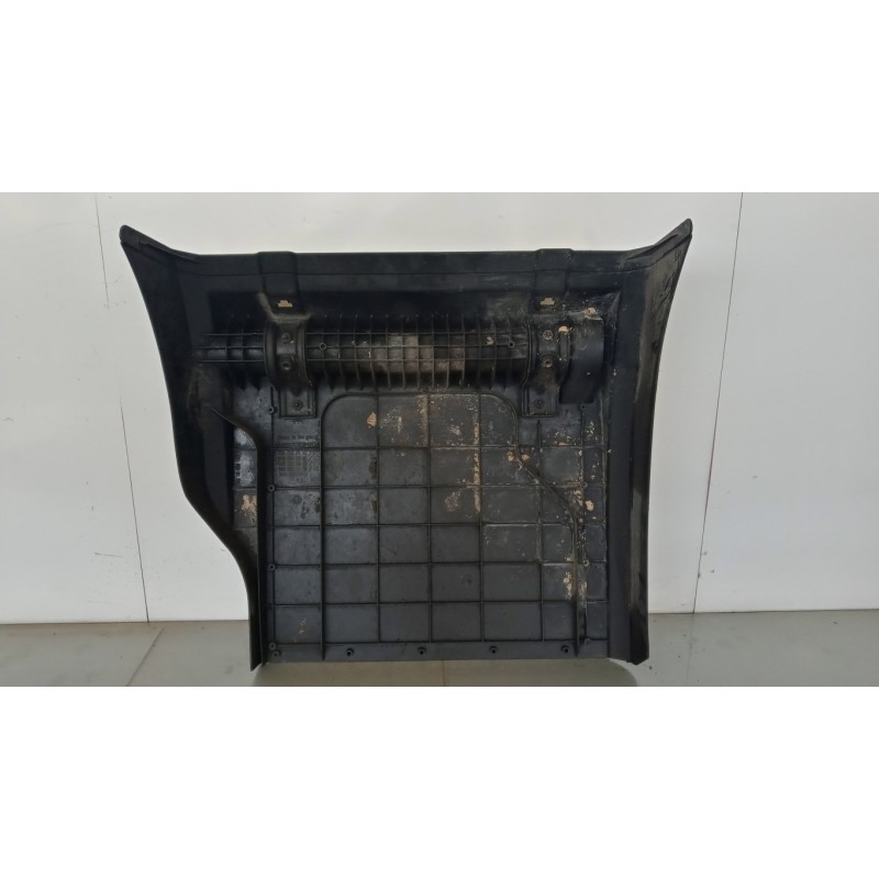 MERCEDES-BENZ truck PARAFANGO POSTERIORE DESTRO MERCEDES-BENZ truck Actros euro 6 2014>2021 usato