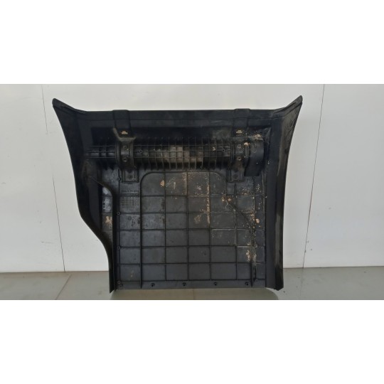 PARAFANGO POSTERIORE DESTRO MERCEDES-BENZ truck Actros euro 6 2014>2021 usato