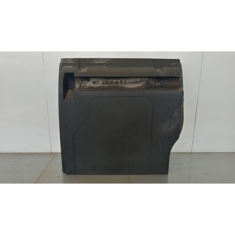 MERCEDES-BENZ truck PARAFANGO POSTERIORE DESTRO MERCEDES-BENZ truck Actros euro 6 2014>2021 usato