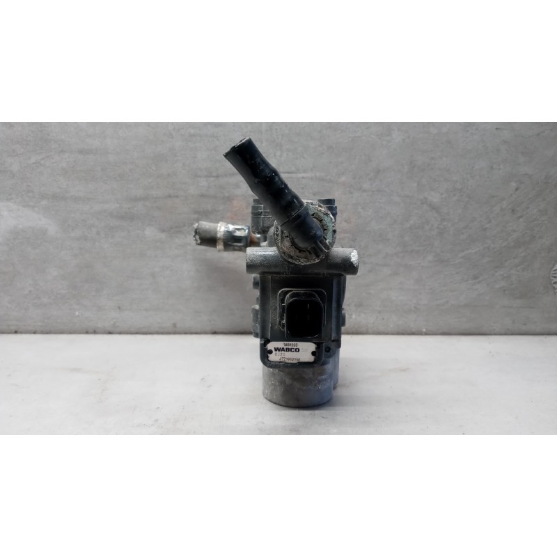 DAF VARIOUS BRAKE 2 DAF XF106 used