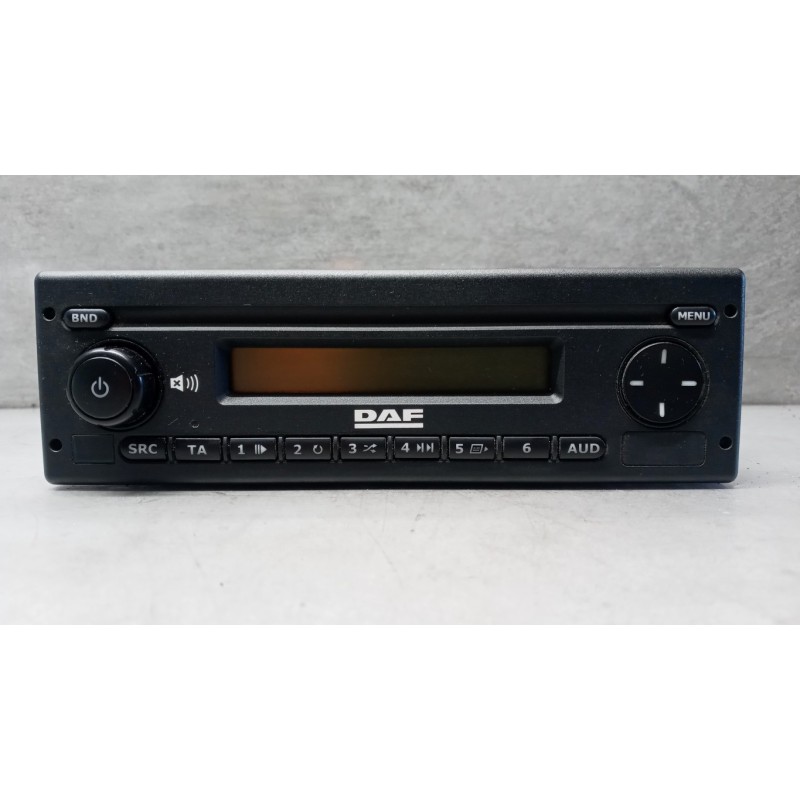 DAF CAR RADIO DAF XF106 used