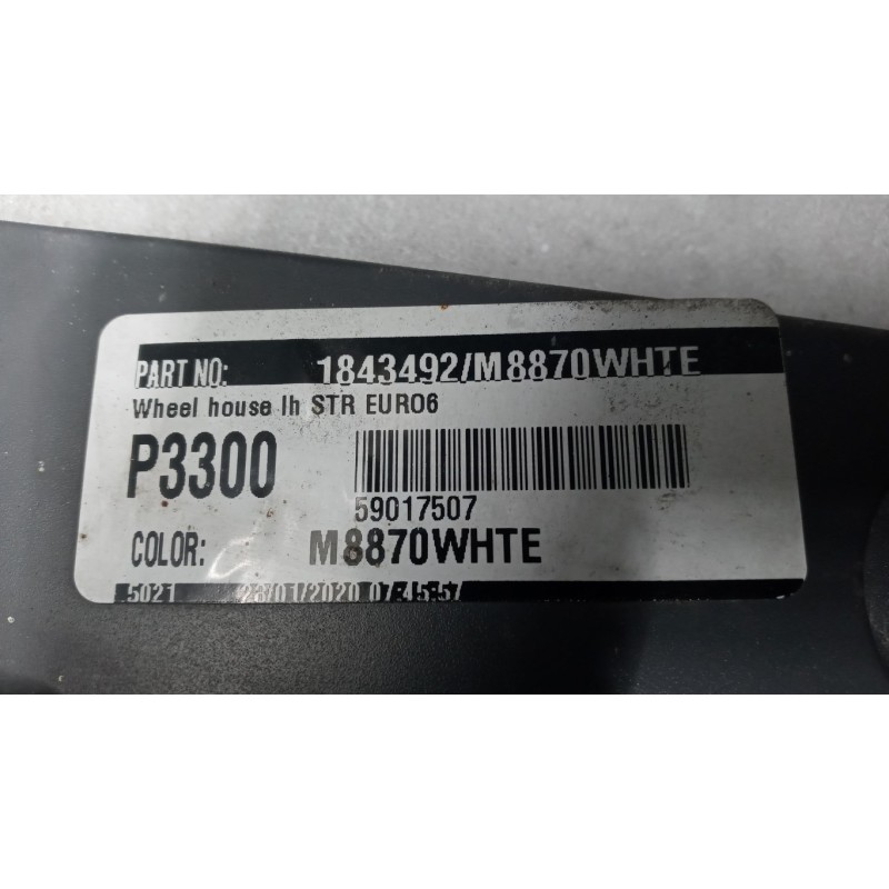 DAF PLASTICHE ESTERNE VARIE DAF XF106 usato