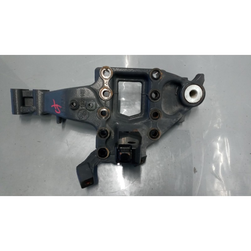 DAF SUPPORTO CABINA DAF XF106 usato