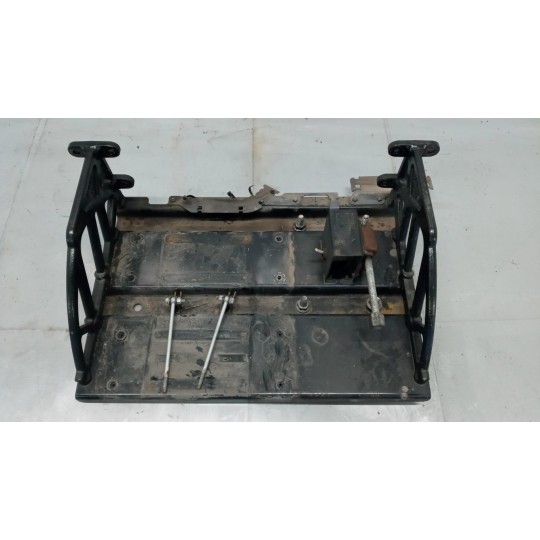 PORTA RUOTA DI SCORTA DAF XF106 usato